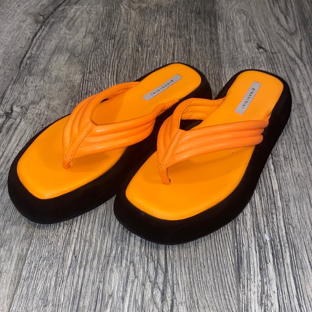 Ginanni Bini Platform Flip Flops. - image 1
